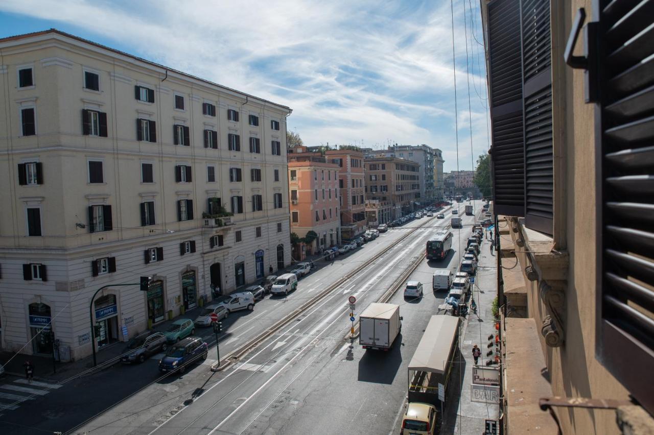 Dreams In Rome - Colosseum Apartment Exterior foto